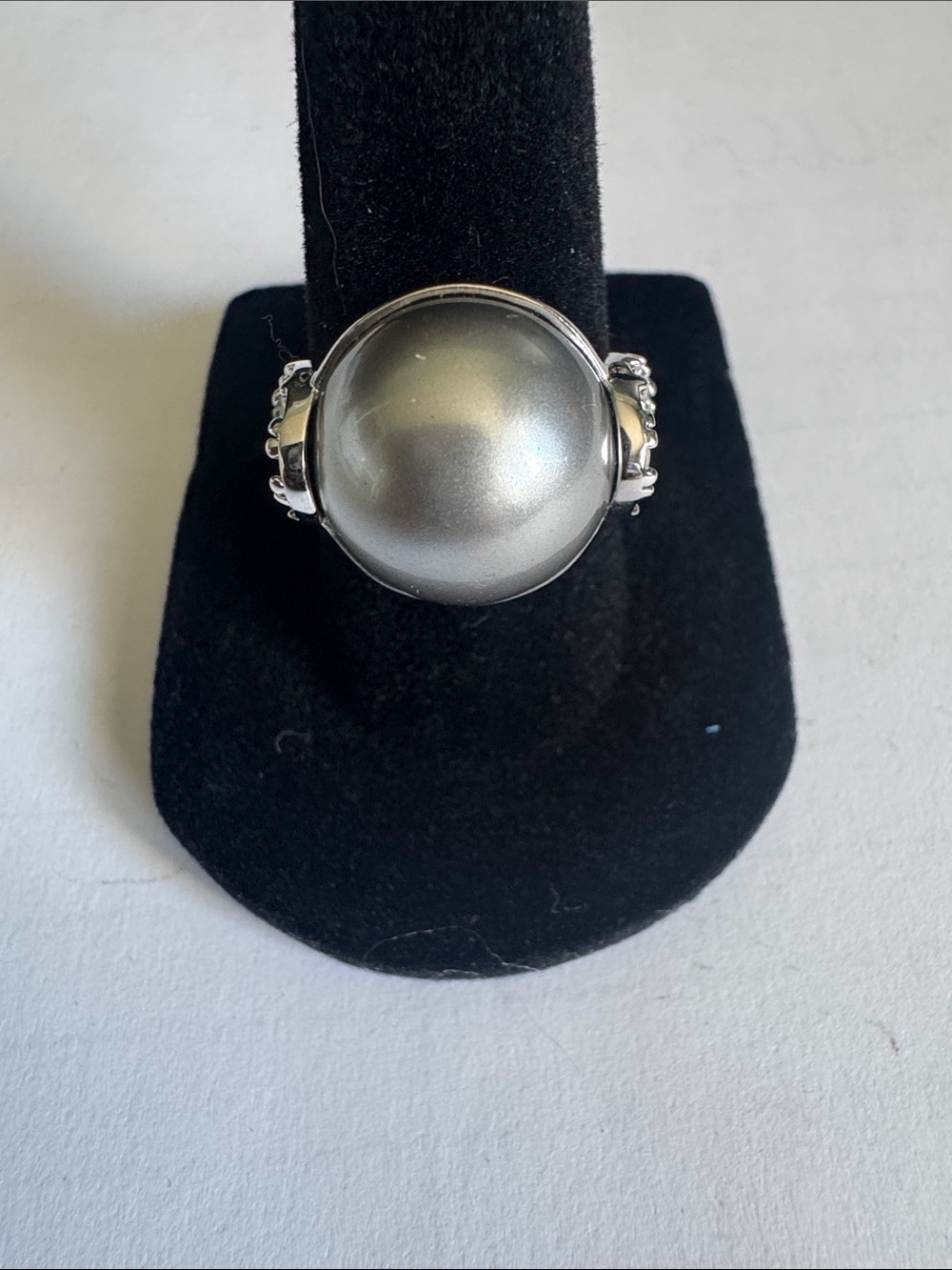 Lia Sophia “Ryne” Cocktail Ring Silver Tone Size 7 2012 Retired 2014